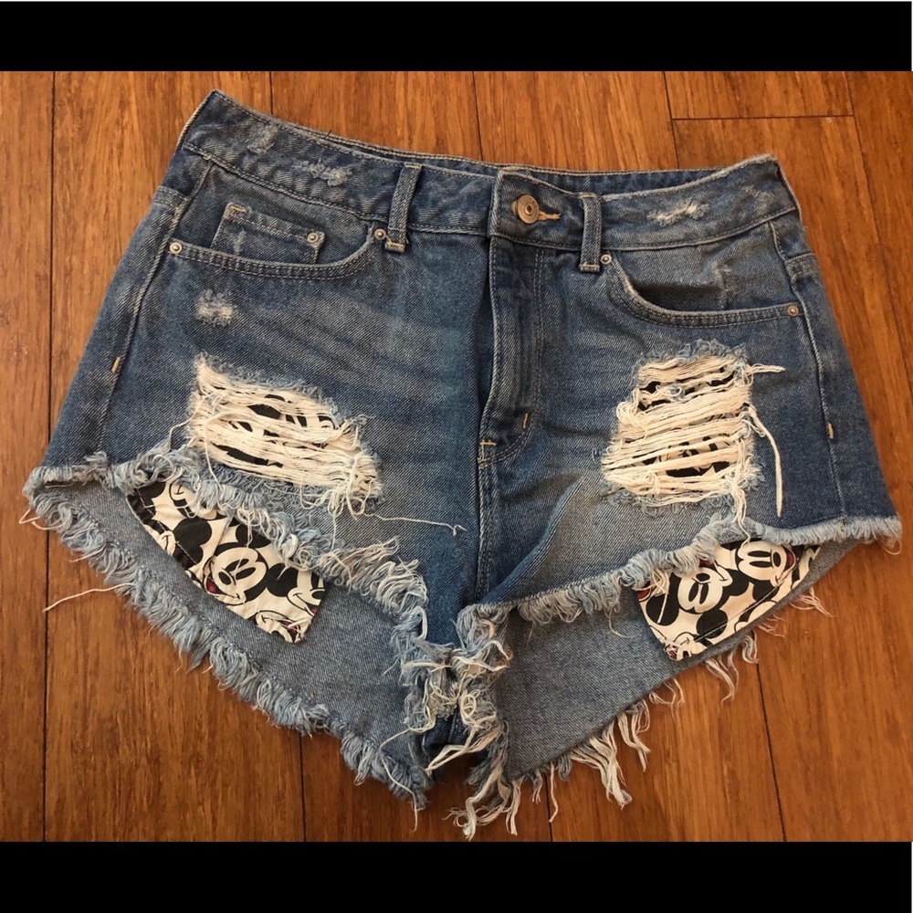 Jean shorts with Mickey detail